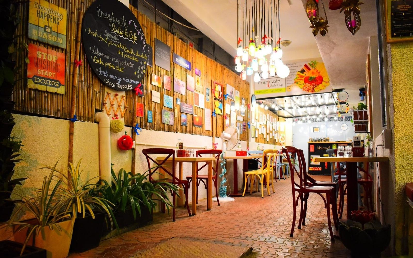 Dewar Cafe